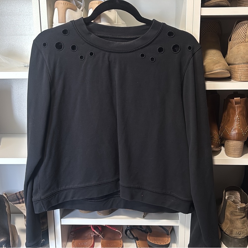 Women's Black Top